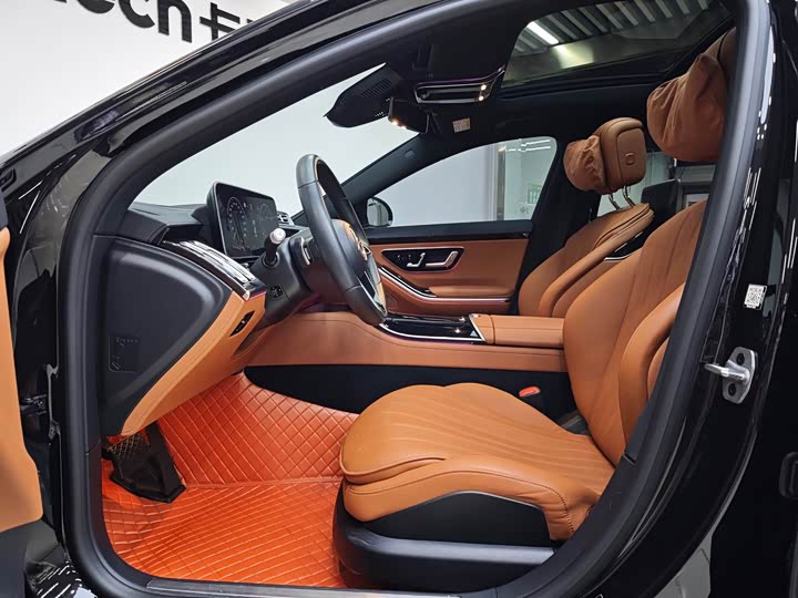 Фото 8 - Mercedes-Benz S-Class