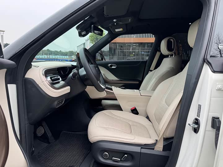 Фото 4 - Smart #1