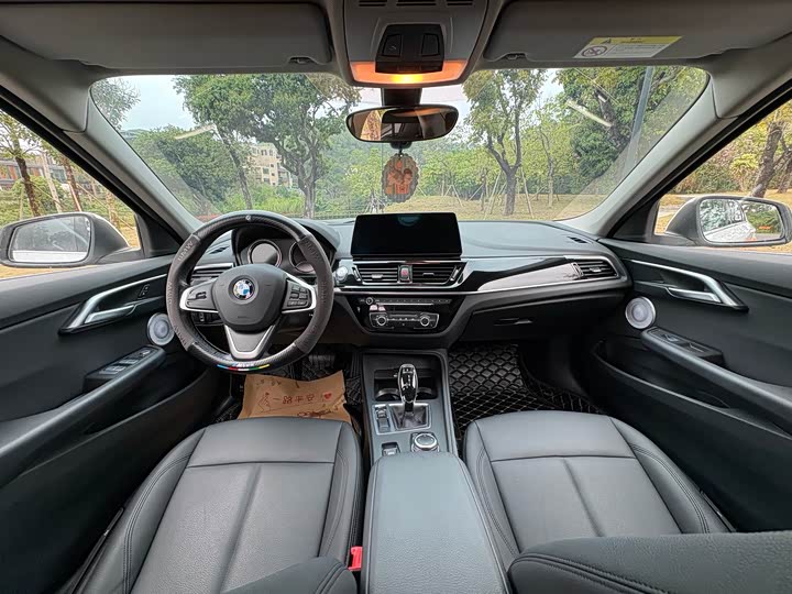 Фото 5 - BMW 1 Series