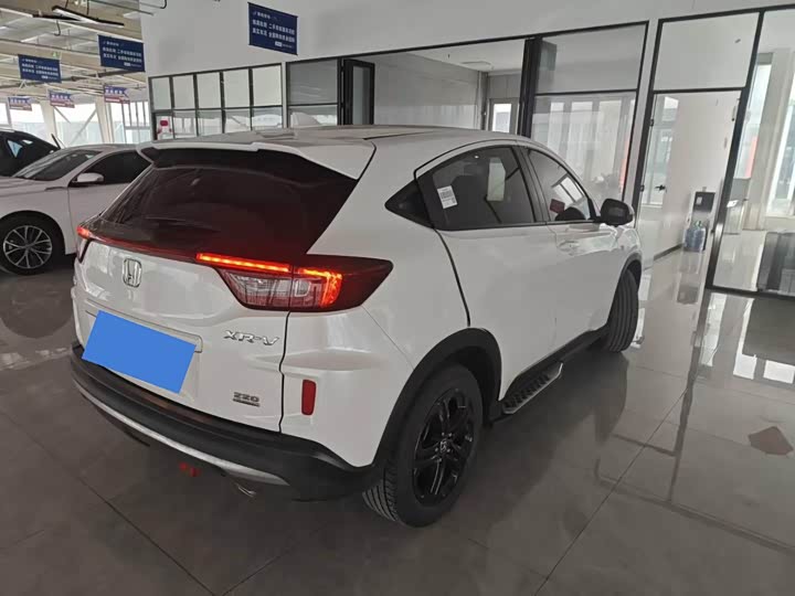 Фото 2 - Honda XR-V