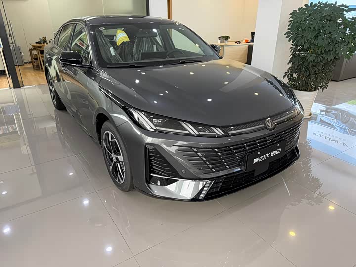 Фото 3 - Changan Eado Plus