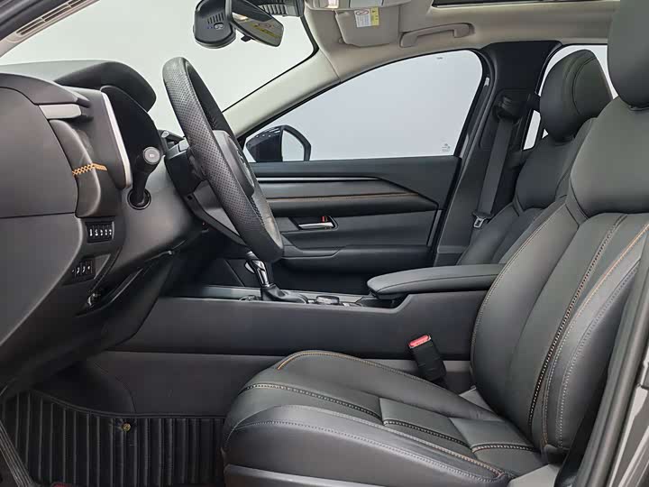 Фото 9 - Mazda CX-50