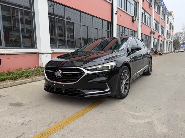 Фото 3 - Buick LaCrosse