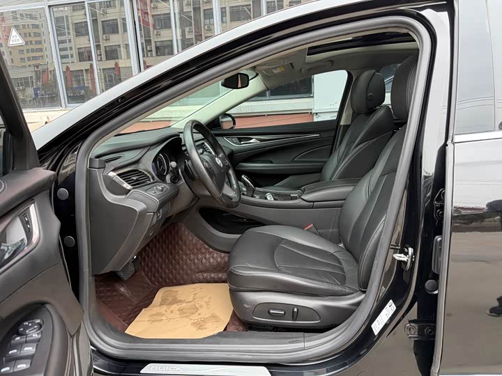 Фото 7 - Buick LaCrosse