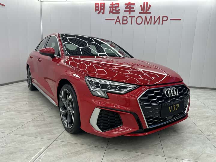 Фото 2 - Audi A3