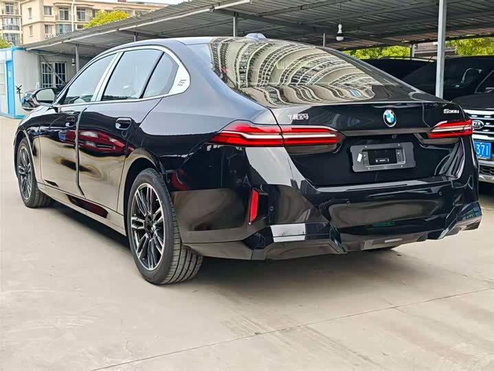 Фото 7 - BMW 5 Series