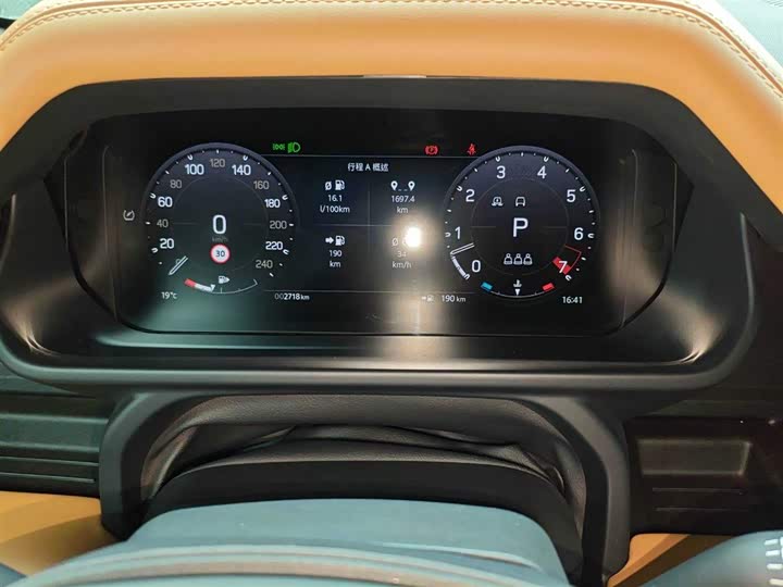 Фото 5 - Land Rover Defender