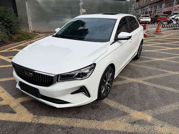 Фото 1 - Geely Emgrand