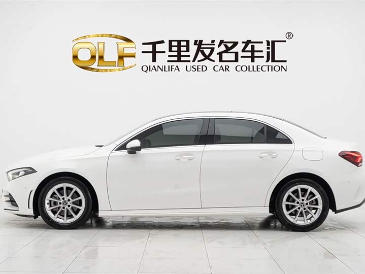 Фото 7 - Mercedes-Benz A-Class