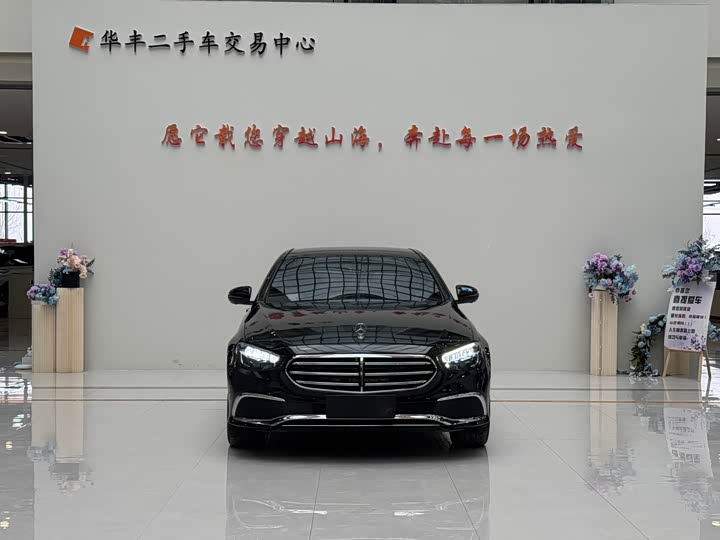 Фото 2 - Mercedes-Benz E-Class