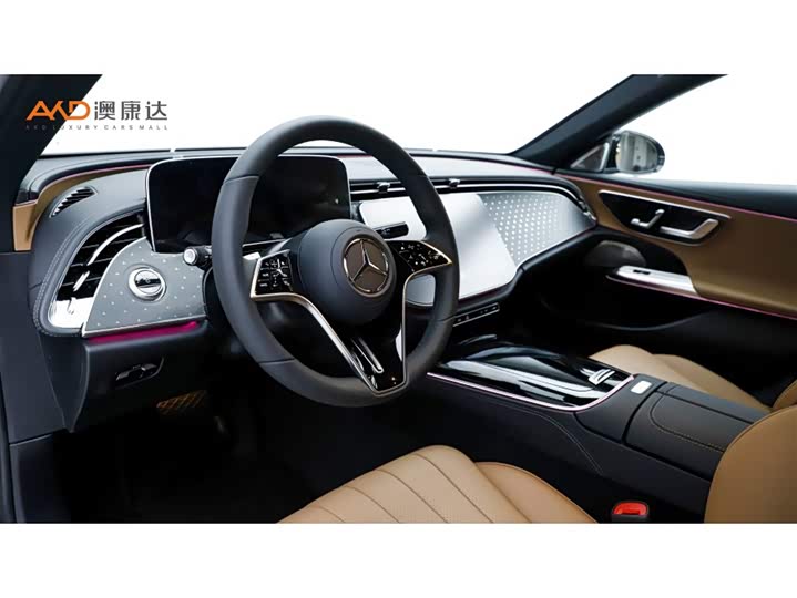 Photo 6 - Mercedes-Benz E-Class