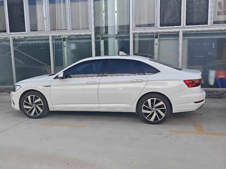 Фото 6 - Volkswagen Sagitar L