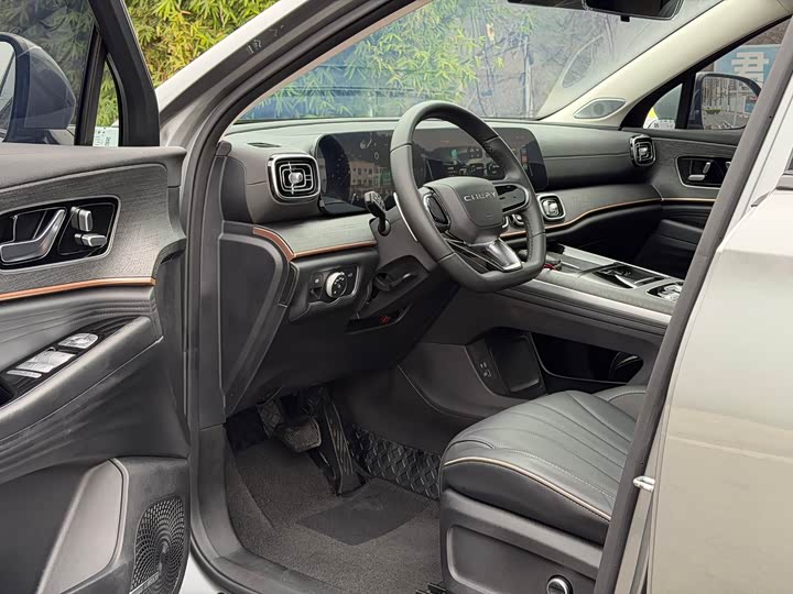 Фото 8 - Chery Tiggo 9