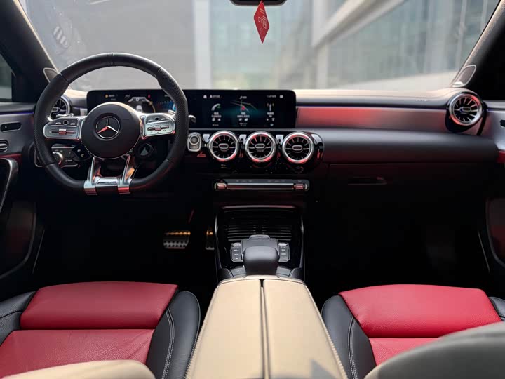 Photo 8 - Mercedes-Benz A-Class AMG