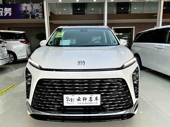 Фото 2 - Buick GL8 ES