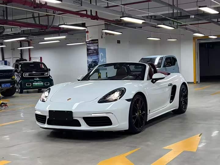 Фото 2 - Porsche 718