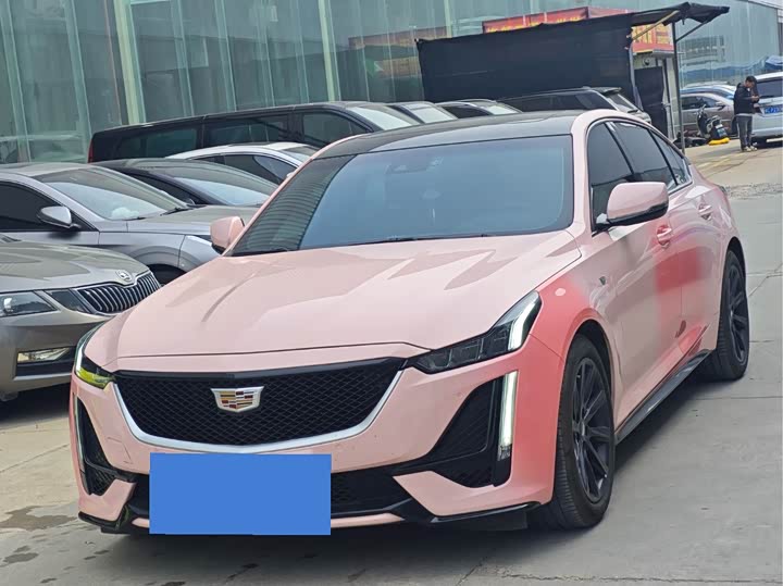 Фото 1 - Cadillac CT5