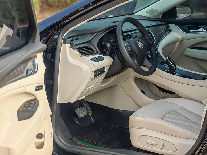 Фото 4 - Buick LaCrosse