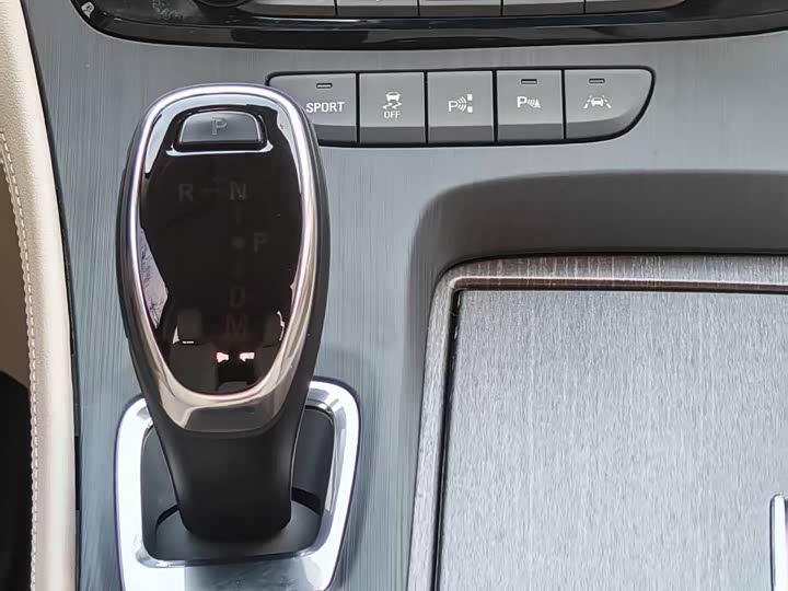 Фото 8 - Buick LaCrosse