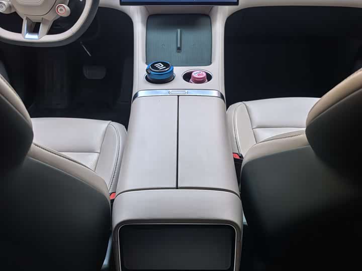 Фото 8 - Xiaomi YU7