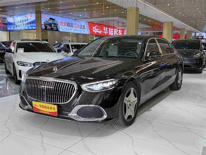 Фото 1 - Mercedes-Benz Maybach S-Class