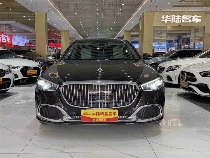 Фото 2 - Mercedes-Benz Maybach S-Class