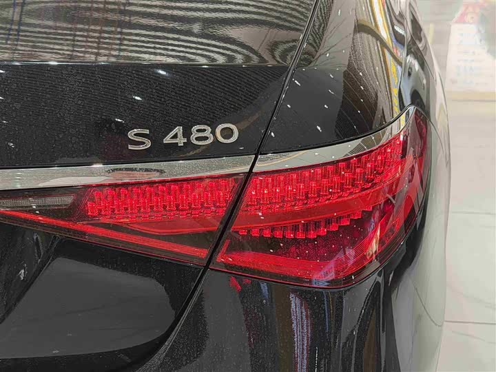 Фото 8 - Mercedes-Benz Maybach S-Class