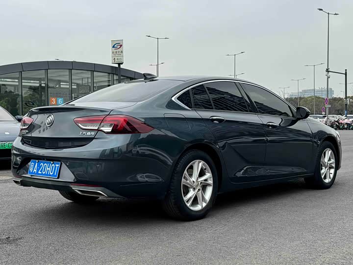 Фото 4 - Buick Regal