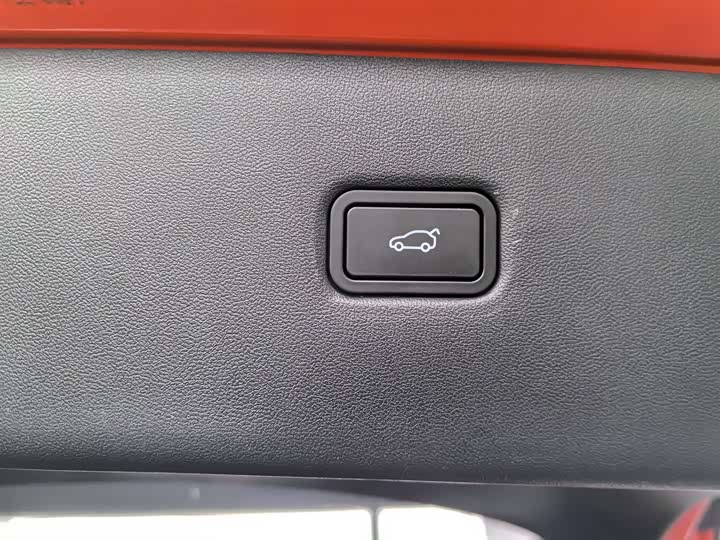 Фото 8 - XPeng G6