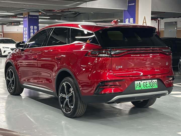 Фото 6 - BYD Tang Hybrid/EV