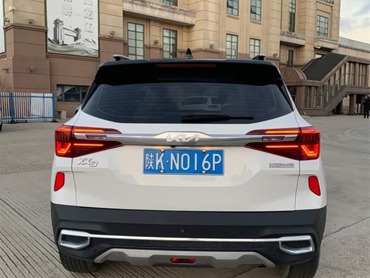 Фото 5 - Kia KX3