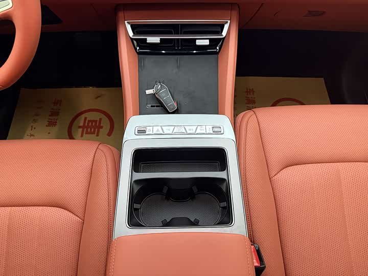 Фото 7 - BYD Tang L