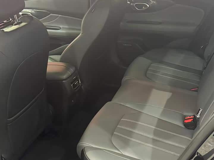 Фото 6 - GAC Trumpchi Empow R