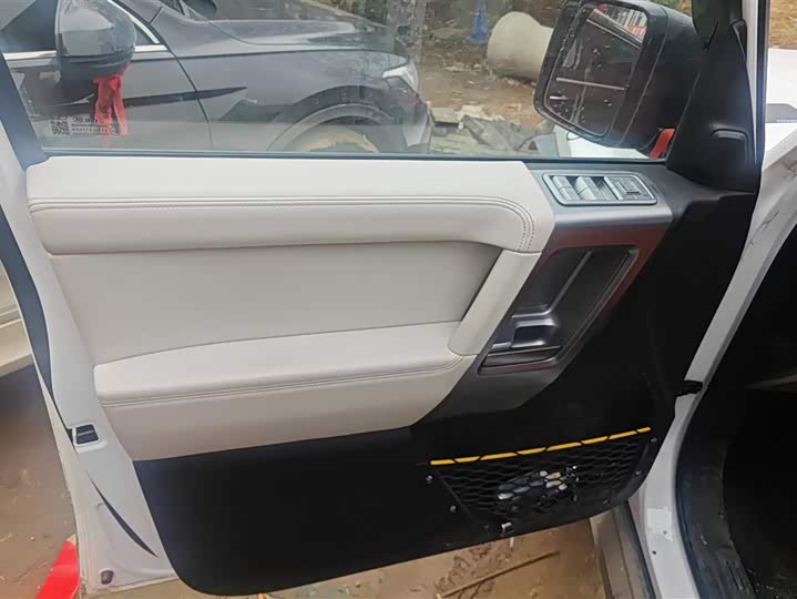 Фото 7 - Chery iCar V23