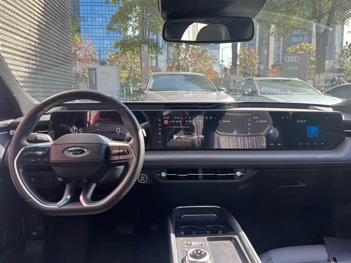 Photo 8 - Ford Mondeo