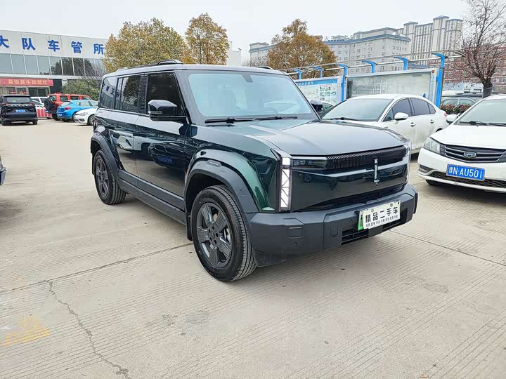 Фото 3 - Chery iCar 03