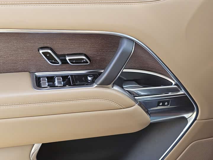 Фото 9 - Land Rover Range Rover