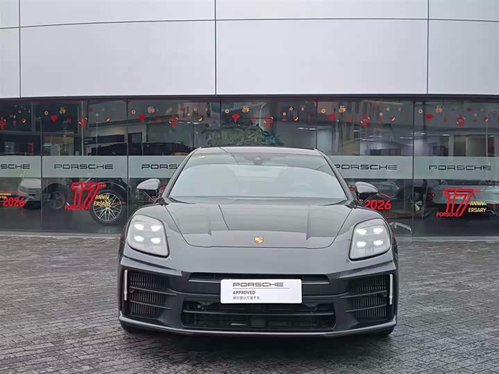 Фото 4 - Porsche Panamera