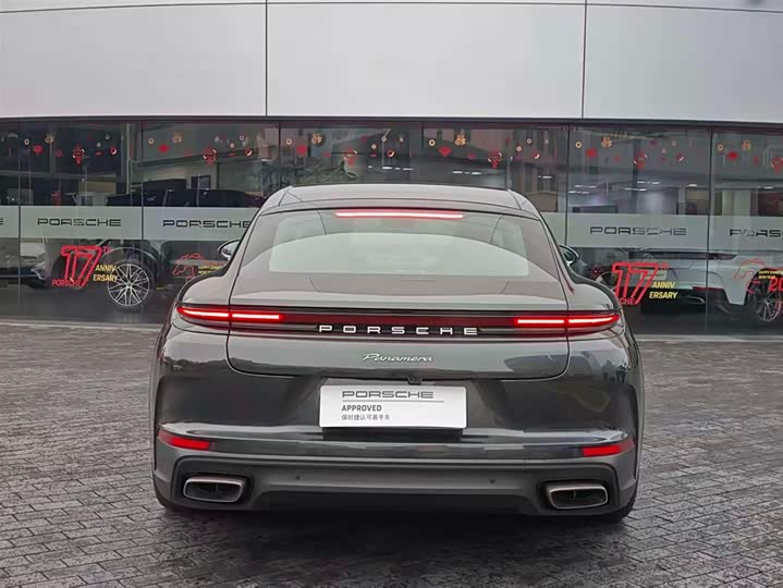 Фото 5 - Porsche Panamera