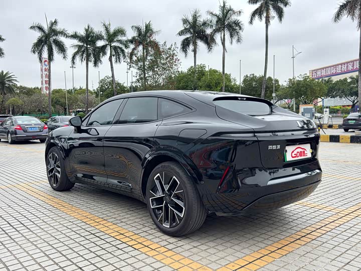 Фото 4 - Avatr 11