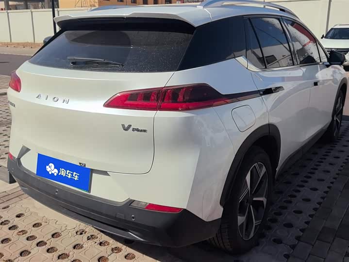 Фото 3 - GAC Aion V