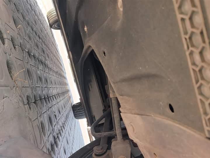 Фото 4 - GAC Aion V