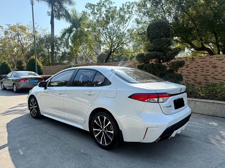 Photo 5 - Toyota Levin