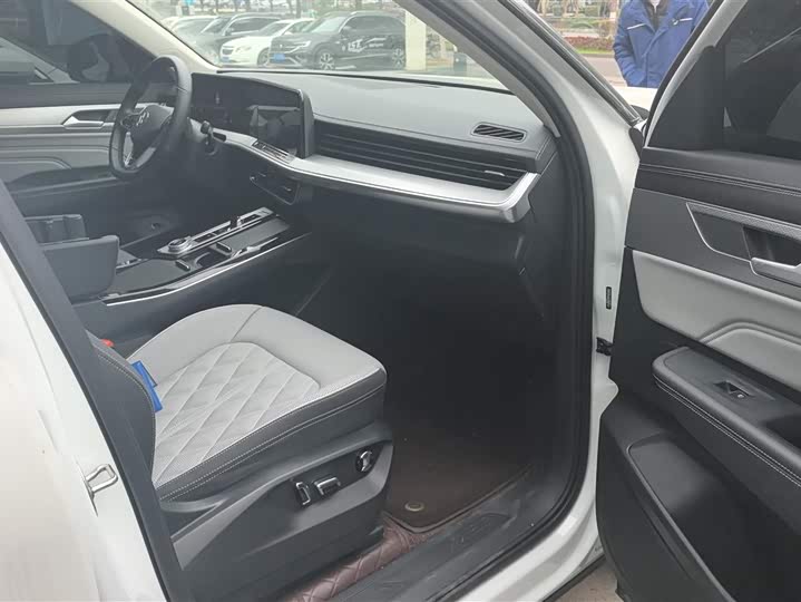 Фото 8 - Volkswagen Tavendor