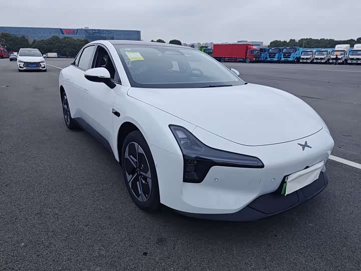 Фото 3 - XPeng Mona M03