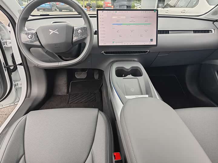 Фото 7 - XPeng Mona M03