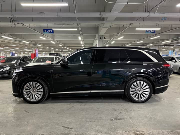 Фото 3 - Nio Onvo L90