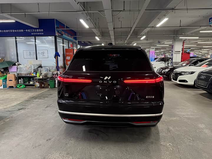 Фото 5 - Nio Onvo L90