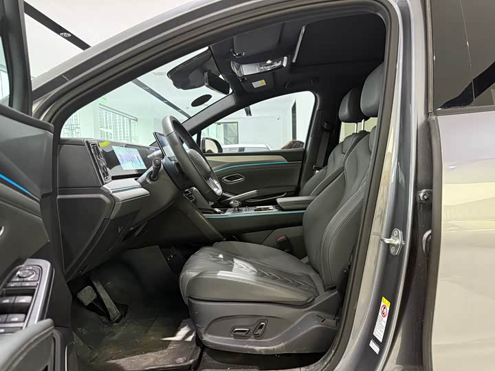 Фото 2 - BYD Song L DM-i Hybrid