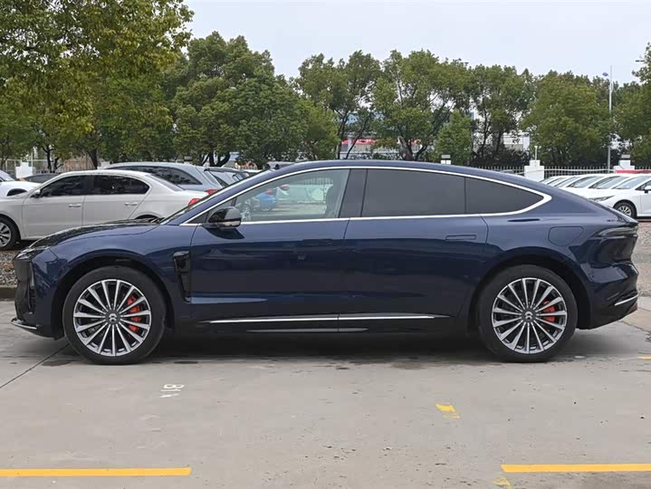 Фото 3 - Nio ET9